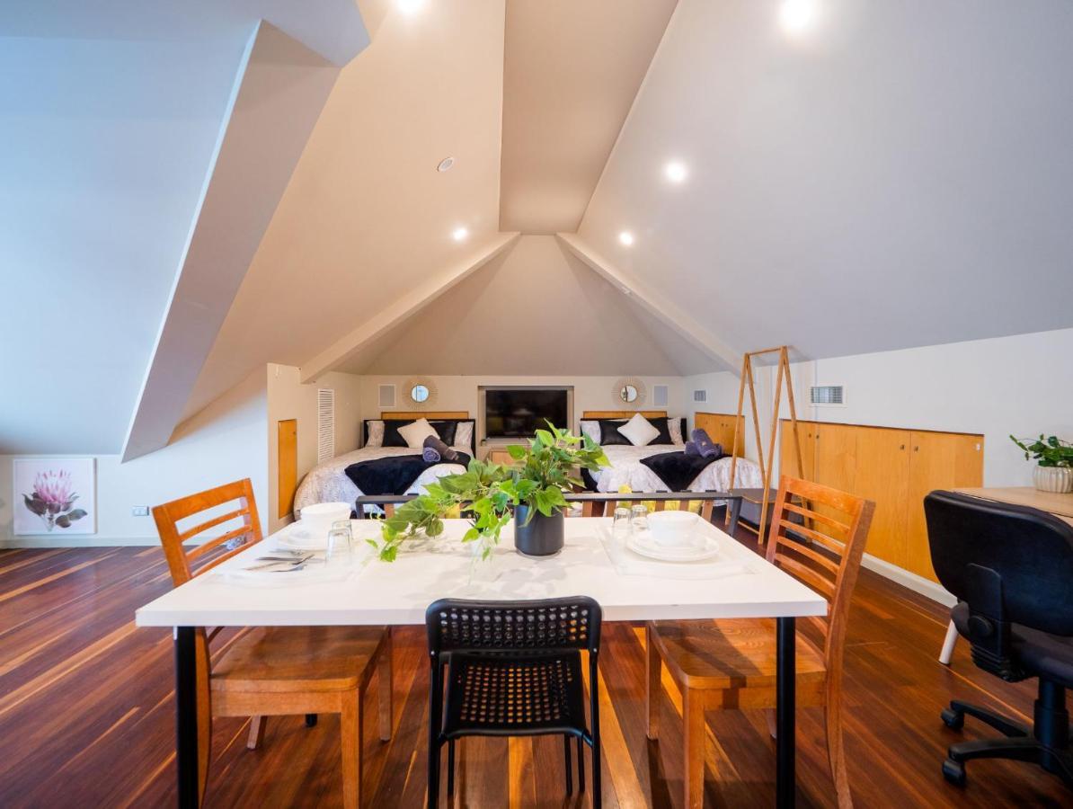 Quiet Private Studio In Strathfield With Kitchenette And Private Bathroom 3Min To Station Sleeps 6 Сидней Экстерьер фото